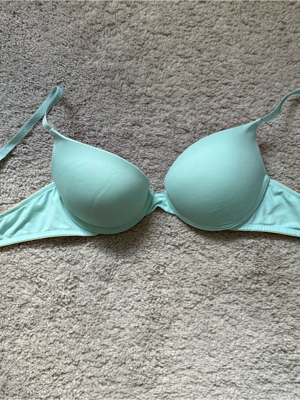 PINK Victoria's Secret Light Mint T-Shirt Bra
